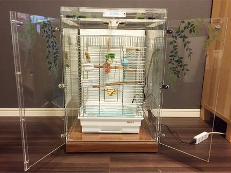 アクリルケースにステッカーでデコレーション